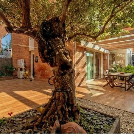 Bonito Duplex Con Piscina En Barcelona&Playa Apartman Tiana Kültér fotó