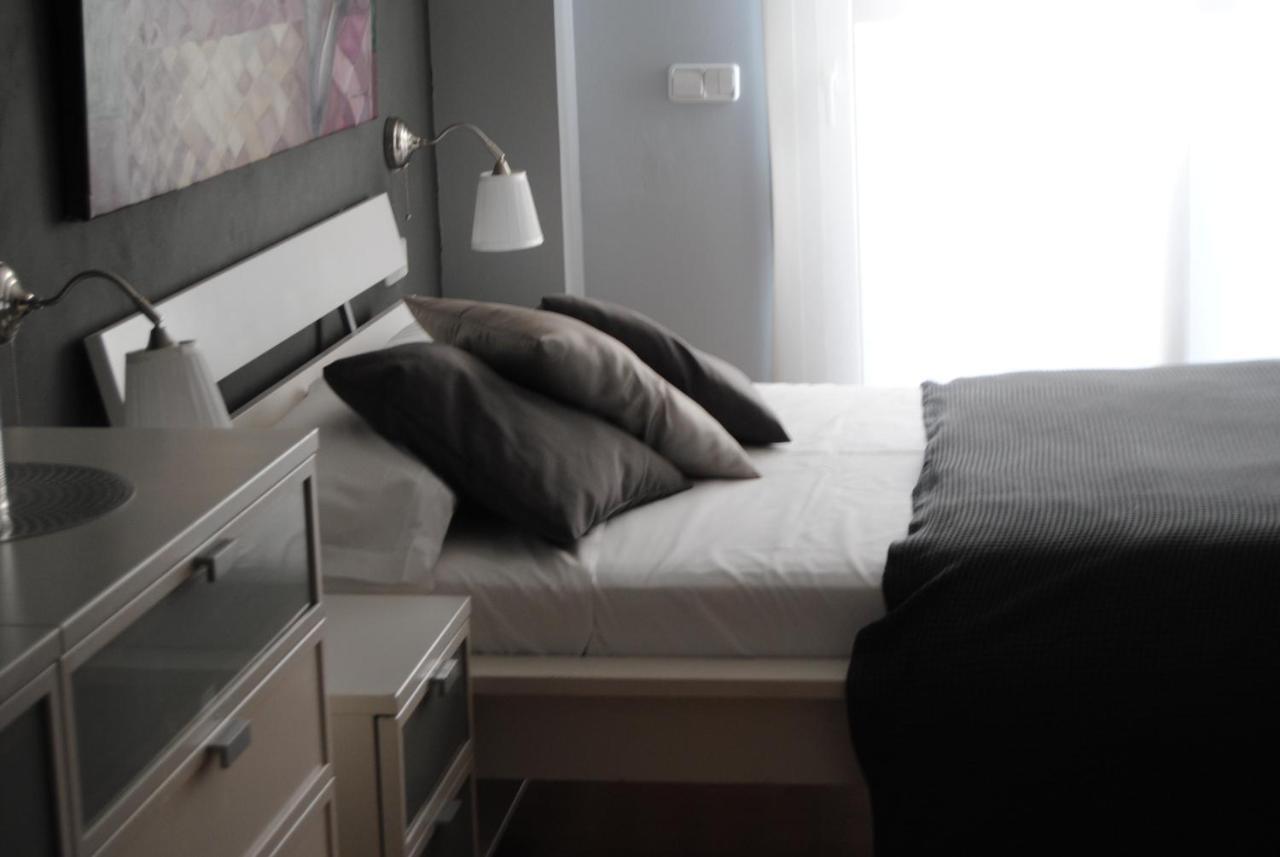 Bonito Duplex Con Piscina En Barcelona&Playa Apartman Tiana Kültér fotó
