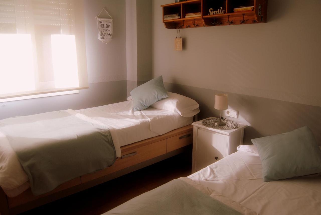 Bonito Duplex Con Piscina En Barcelona&Playa Apartman Tiana Kültér fotó